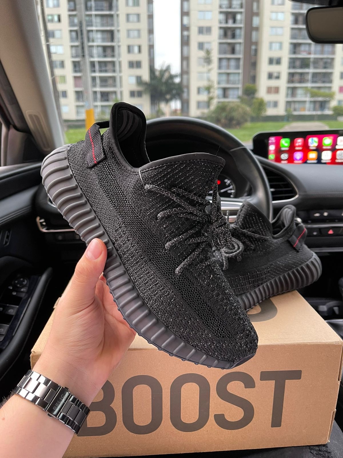 zapatos adidas yezzy 350 negros - Imagen 3