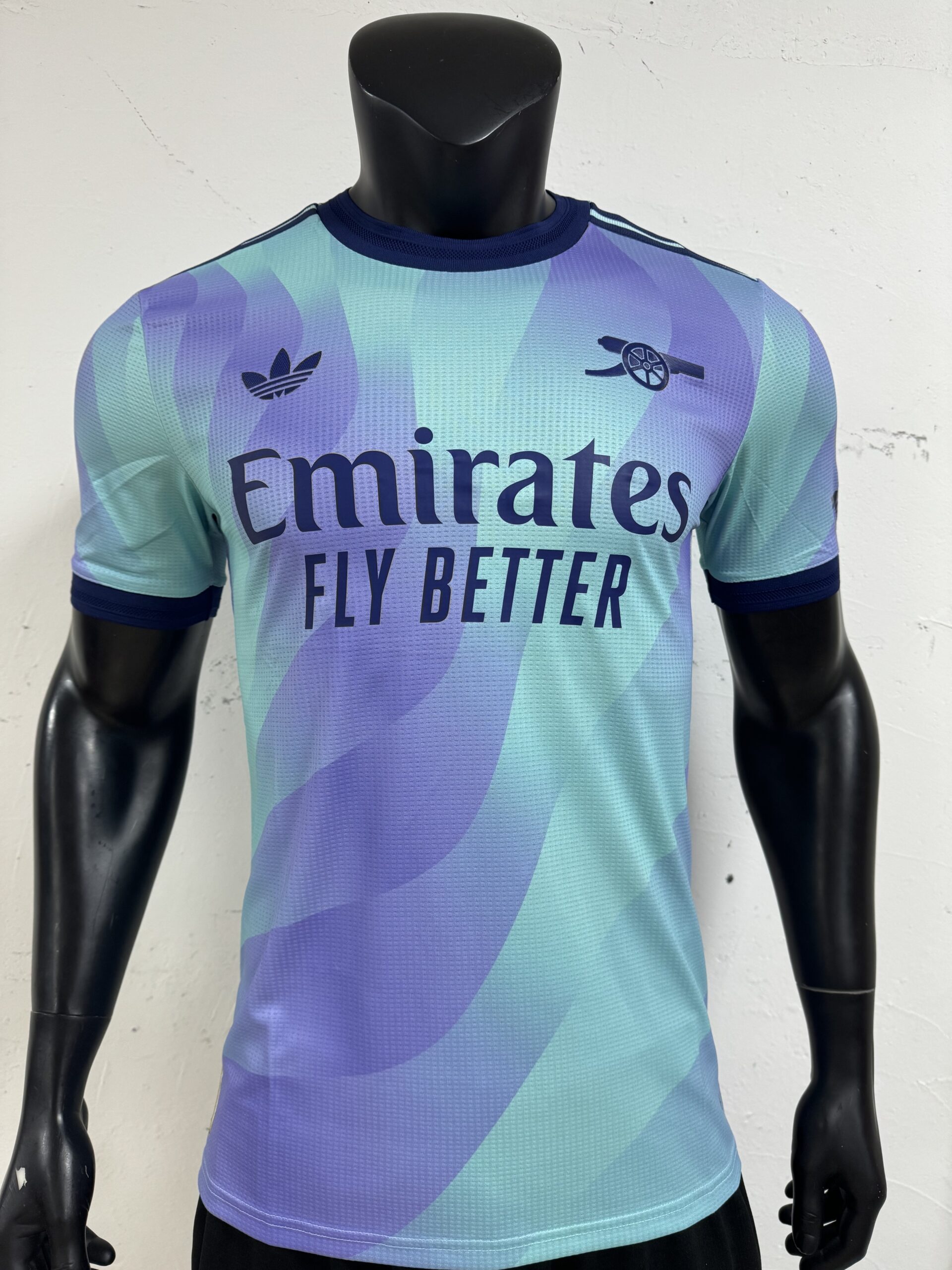 ARSENAL VISITANTE VERSIONPLAYER 2025