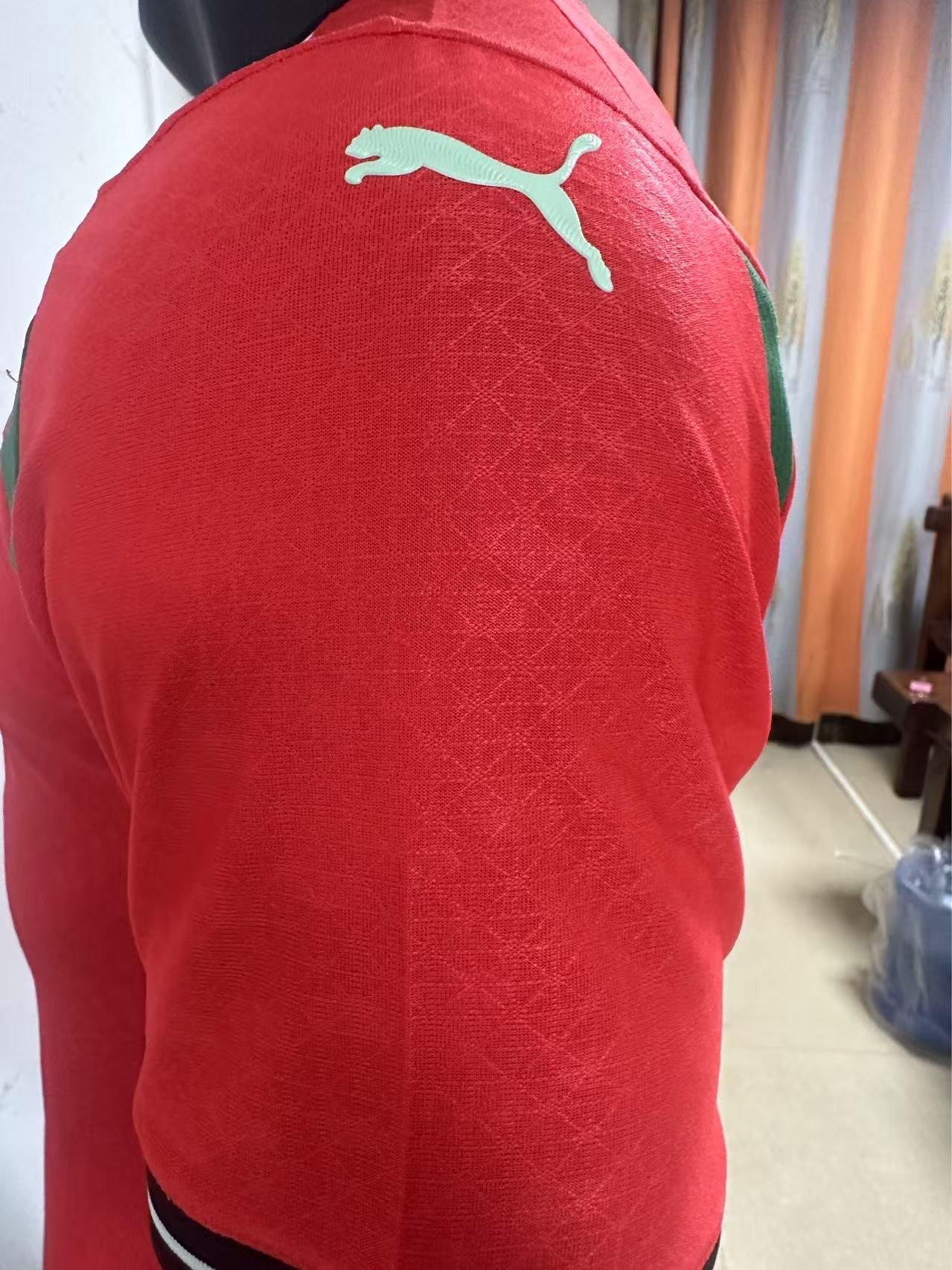 CAMISETA PORTUGAL ROJA PLAYER 2025 - Imagen 6