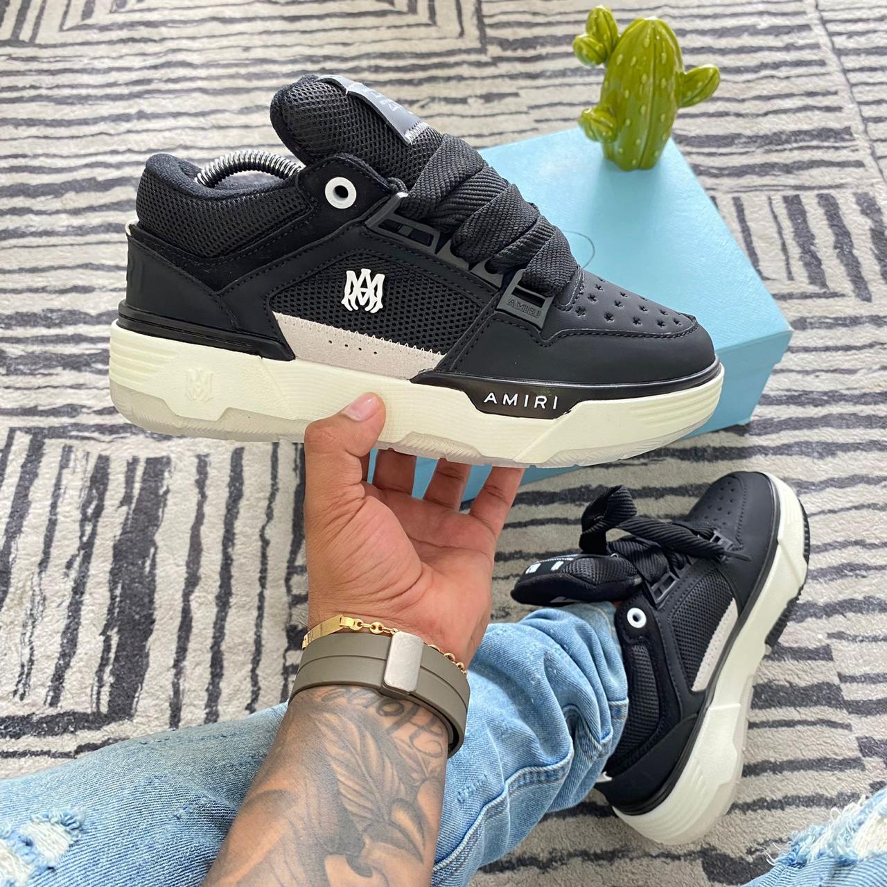 TENIS AMIRI negros