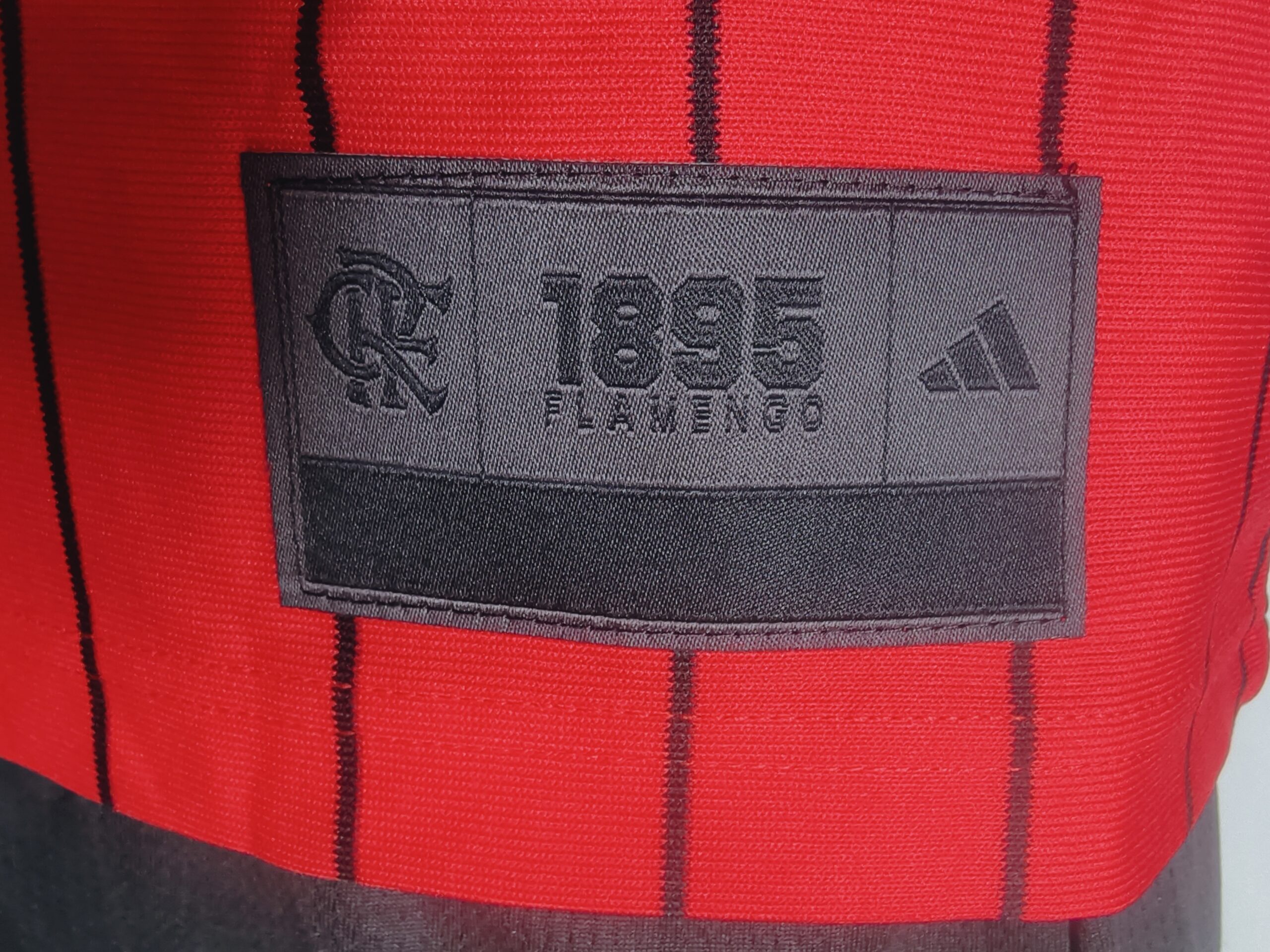 CAMISETA FLAMENGO EDICIÓN BEISBOLERA - Imagen 2