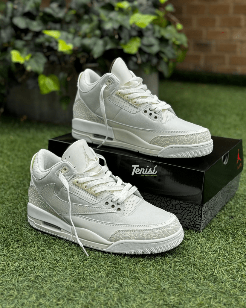 Tenis Jordan Air R3 Travis Caballero - Imagen 5